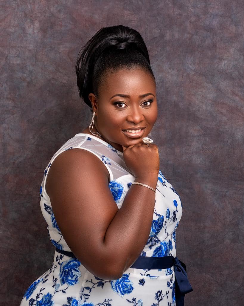 Ghanaian Gospel Musician Akubless Renovates Goaso Eye Clinic: A Beacon of Hope Restored In a heartening display of generosity and community spirit, Ghanaian Gospel musician Akubless