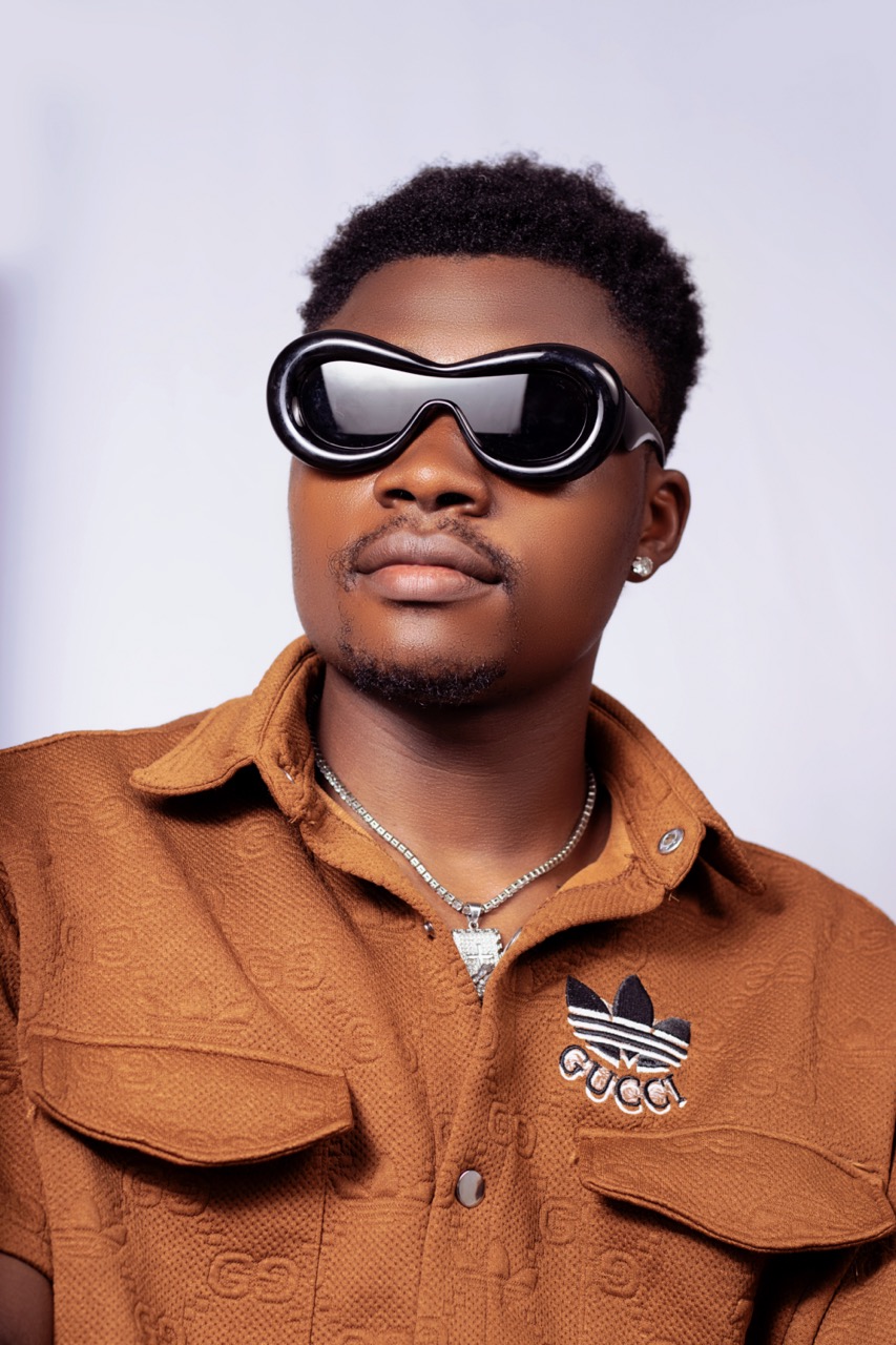 Meet Prinz Xtra, the buzzing Afrobeats Singer signed to Skolars Entertainment