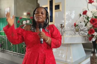 Empress Ama Bartels Ft Snr. Albert – Ebeye Yie Video